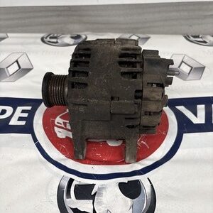 RENAULT TRAFIC VIVARO 2014 2019 1.6 DIESEL ALTERNATOR 231008633R BREAKING 651
