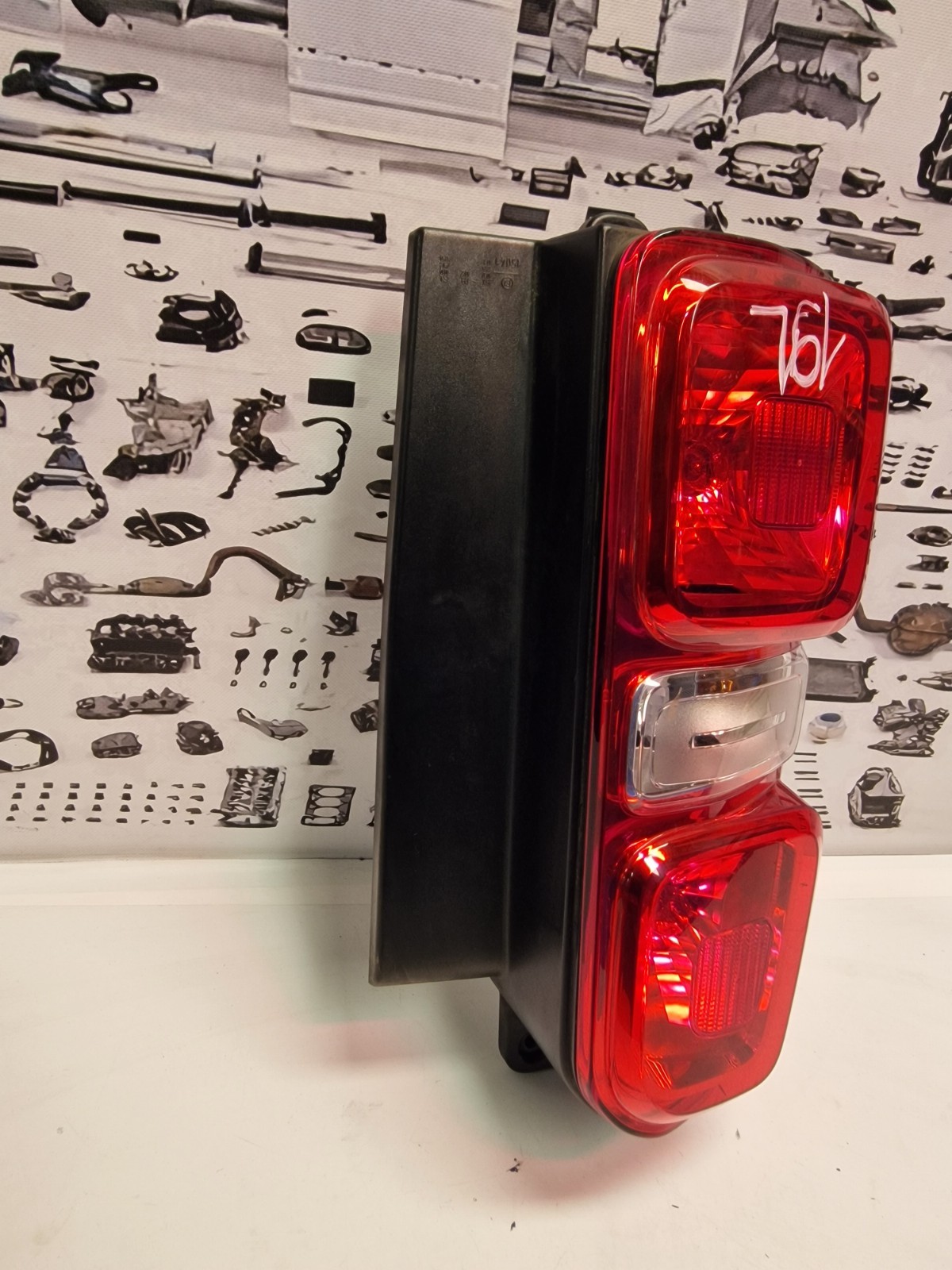 Peugeot Expert Dispatch Vivaro Rear Light Left Side 9808243182 ... - imagine 3