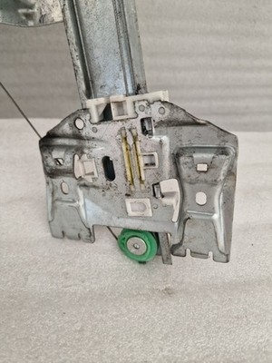 Mercedes Sprinter Front Right Side Window Regulator With Motor A9067200146 (5) - Image 8