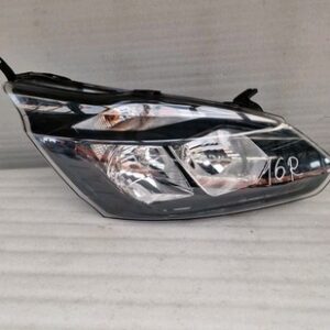 Ford Transit Custom 12-18 Right Side Headlight  BK2113W029 (16) Scratches