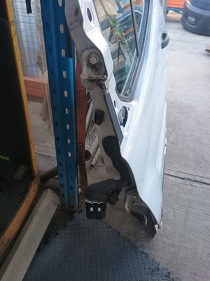 Ford Transit Passanger Side Door NS 2015 2024 P281 - Image 10