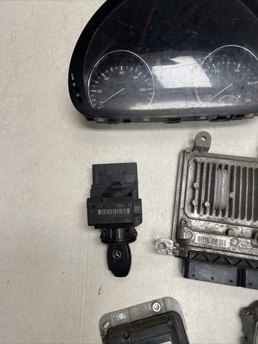 Mercedes Sprinter W906 ECU Kit 2015 - imagine 3