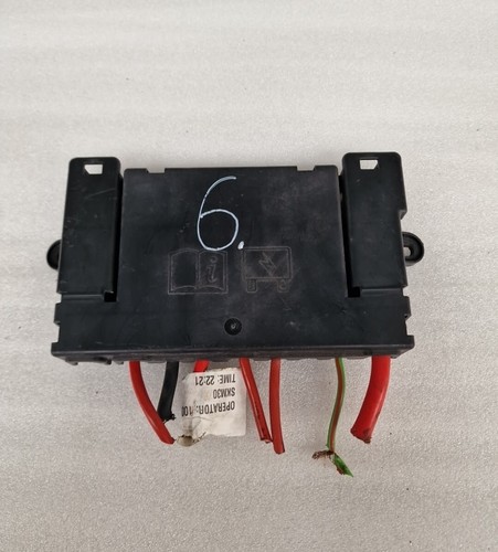 RANGE ROVER SPORT (2014) BATTERY CONTROL FUSE BOX 19249000001 (6) - imagine 4