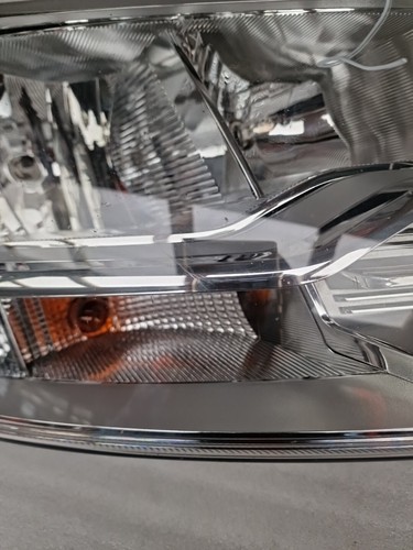 Ford Transit MK8 (2014-2019) Right Side Headlight BK3113W029AB (20)Scratches