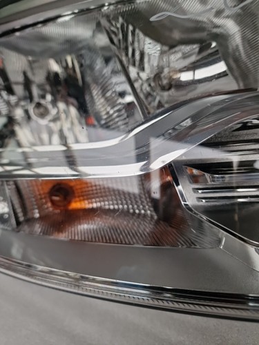 Ford Transit MK8 (2014-2019) Right Side Headlight BK3113W029AB (20)Scratches
