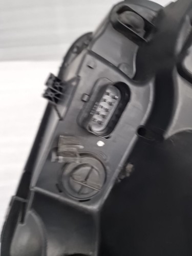 Ford Transit MK8 (2014-2019) Right Side Headlight BK3113W029AB (20)Scratches