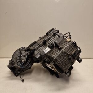 Mercedes W415 Citan Heater Air Conditioning A/C Matrix Housing Unit 2710076 (37)