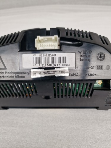 Mercedes E-Class Speedometer Cluster A2115403647 (27) Scratches - imagine 10