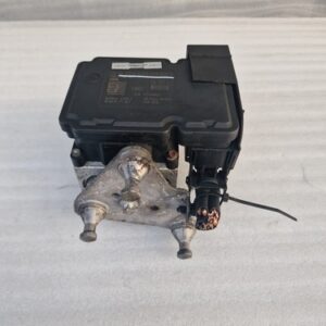 Mercedes C-Class (2007-2015) ABS Pump A1729014000 (130)