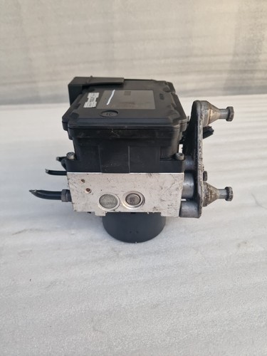 Mercedes C-Class (2007-2015) ABS Pump A1729014000 (130)