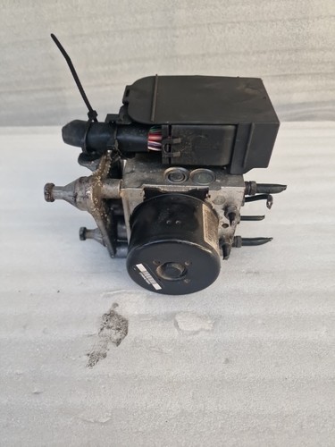 Mercedes C-Class (2007-2015) ABS Pump A1729014000 (130)