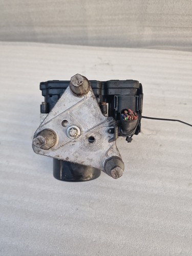 Mercedes C-Class (2007-2015) ABS Pump A1729014000 (130)