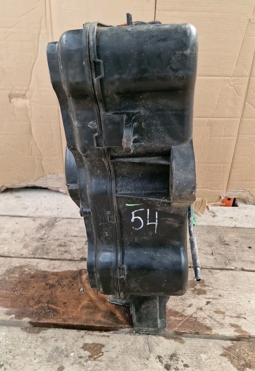 Peugeot Expert/Dispatch/Vivaro/ Proace ADBLUE TANK 4098016 (54)