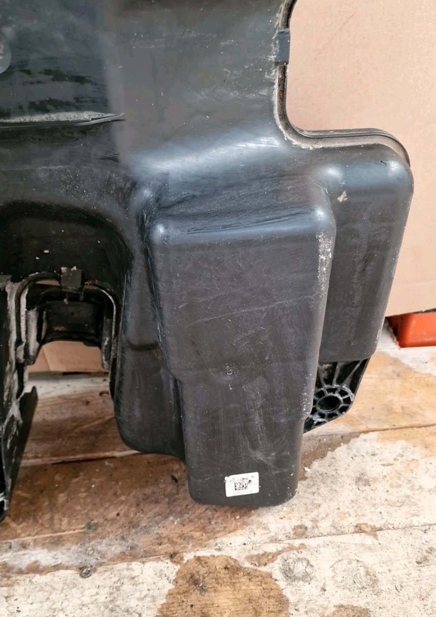 Peugeot Expert/Dispatch/Vivaro/ Proace ADBLUE TANK 4098016 (57)