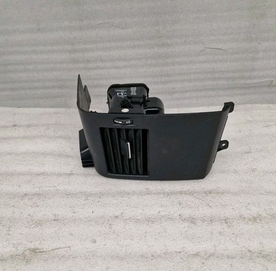 Mercedes Sprinter W906 Left Side Dashboard Air Vent A9068300654 (171)