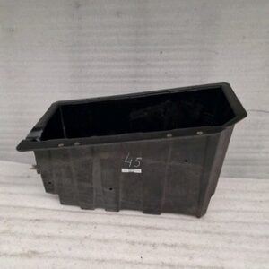 Mercedes Sprinter  W907 2019 24 Battery Box With Positive Cable A9076102500 (45)