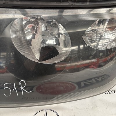 Volkswagen Crafter 06-17 Right Side Headlight 24761600 (51) Scratches