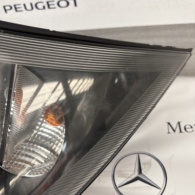 Volkswagen Crafter 06-17 Right Side Headlight 24761600 (51) Scratches