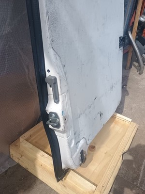 Volkswagen Crafter Mercedes Sprinter 2006-2017 Rear Door Left N/S - imagine 16