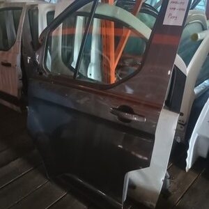 Ford Transit CUSTOM Facelift 2019 2023 Front Door Left Side NS P179 BREAKING