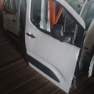 Citroen Berlingo Peugeot Partner Front Right Side Door OS 2008 2018 P183