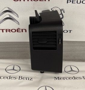 Sprinter W906 Left Side Dashboard Air Vent Mercedes A9068300654 BREAKING (171)