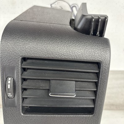 Mercedes Sprinter W906 Right Side Dashboard Air Vent A9068300754 172