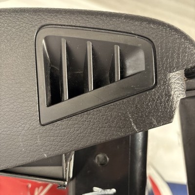 Mercedes Sprinter W906 Right Side Dashboard Air Vent A9068300754 172
