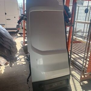 Ford Transit MK8 Rear Left Side Door NS 2015 2025 P586 BREAKING