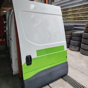 Iveco Daily Sliding Door Left Side NS 2015 2022 P761 BREAKING