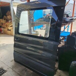 Ford Transit Left Side Sliding Door NS 2015 2019 P796 BREAKING