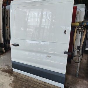 Ford Transit Left Side Sliding Door NS 2015 2019 P800 BREAKING