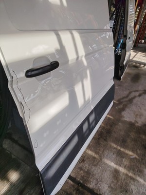 VW Crafter Sliding Door Left N/S 2017-2026 P867 - Image 6