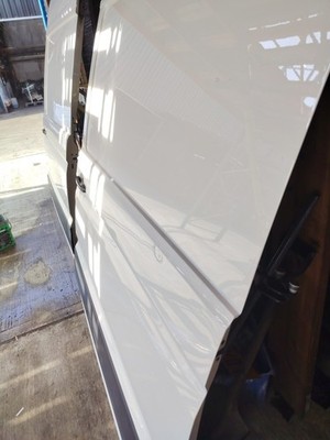 VW Crafter Sliding Door Left N/S 2017-2026 P867 - Image 13