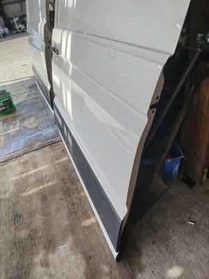 VW Crafter Sliding Door Left N/S 2017-2026 P867 - Image 15