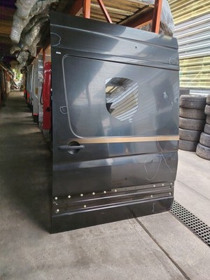 Mercedes Sprinter W906 2006-2018 Sliding Door Left N/S P885