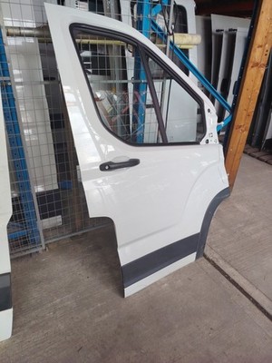 Maxus Deliver 9 2020-2026 Front Door Right O/S