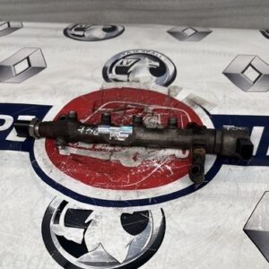 VOLKSWAGEN Crafter Transporter Man TGE Fuel Rail 04L093A BREAKING 738
