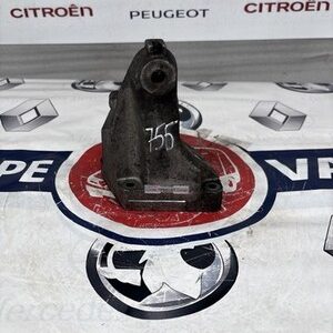 Mercedes Vito Engine Mount 2.1 2015 2019 A6512235804 BREAKING 755