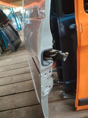 Ford Transit CUSTOM 2019-2023 Left Side Loading Door Sliding Door Facelift