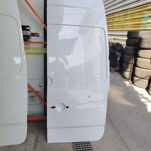 Mercedes Sprinter Rear Door Right Side OS W906 2006 2018 P1073