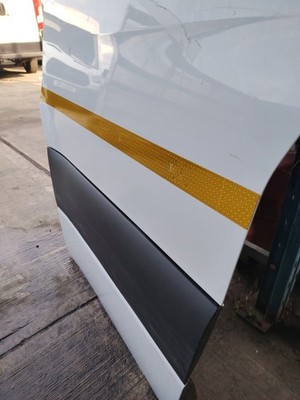 Mercedes Sprinter 2018-2026 Front Door Left N/S P1207 - Image 9