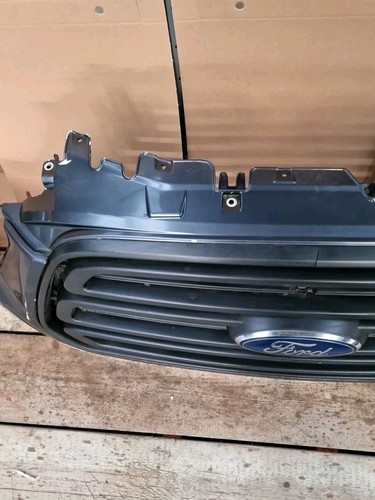 Ford Transit MK8 2015-2019 Front Grille (32) - Image 10