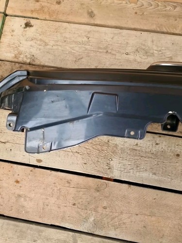 Ford Transit MK8 2015-2019 Front Grille (32) - Image 20