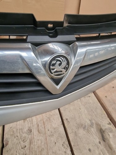 Vauxhall Vivaro 2006-2014 Front Grille (49) - Image 8