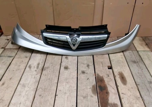 Vauxhall Vivaro 2006-2014 Front Grille (49) - Image 17