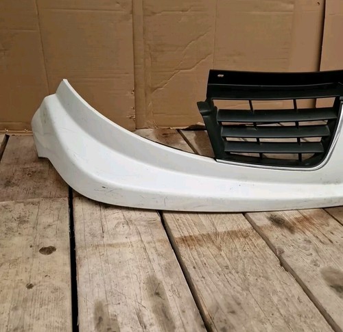 Renault Trafic 2006-2014 Front Grille (54) - Image 2