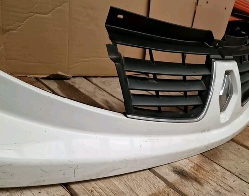 Renault Trafic 2006-2014 Front Grille (54) - Image 7