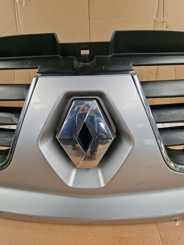 Renault Trafic 2006-2014 Front Grille (59) - Image 7