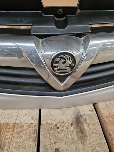 Vauxhall Vivaro 2006-2014 Front Grille (69) - Image 8